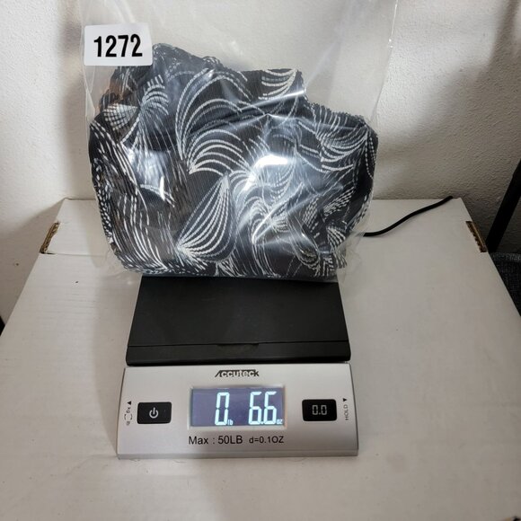 Notations Womens Top Sz 1X Faux Wrap Front Micro Accordion fabric Black & White - Picture 12 of 12